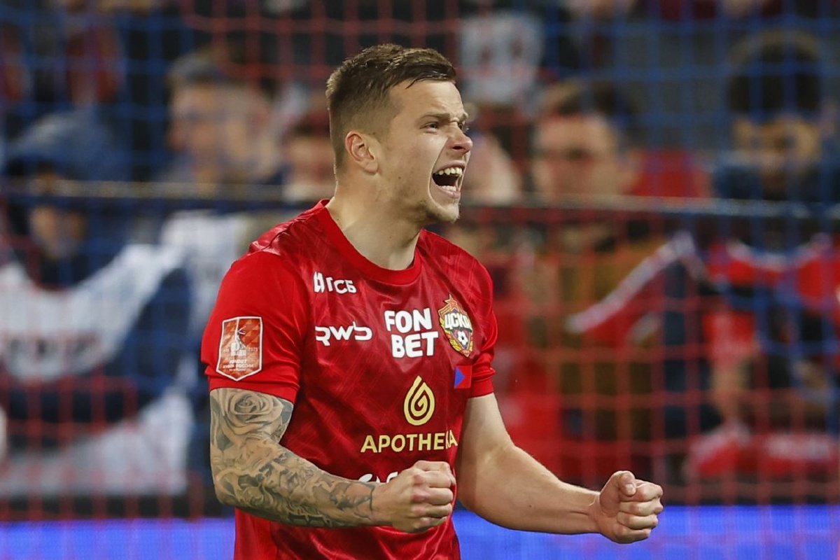 Как экс-защитник «Зенита» Круговой стал в ЦСКА правым полузащитником - Челестини Как экс-защитник «Зенита» Круговой стал в ЦСКА правым полузащитником - Челестини